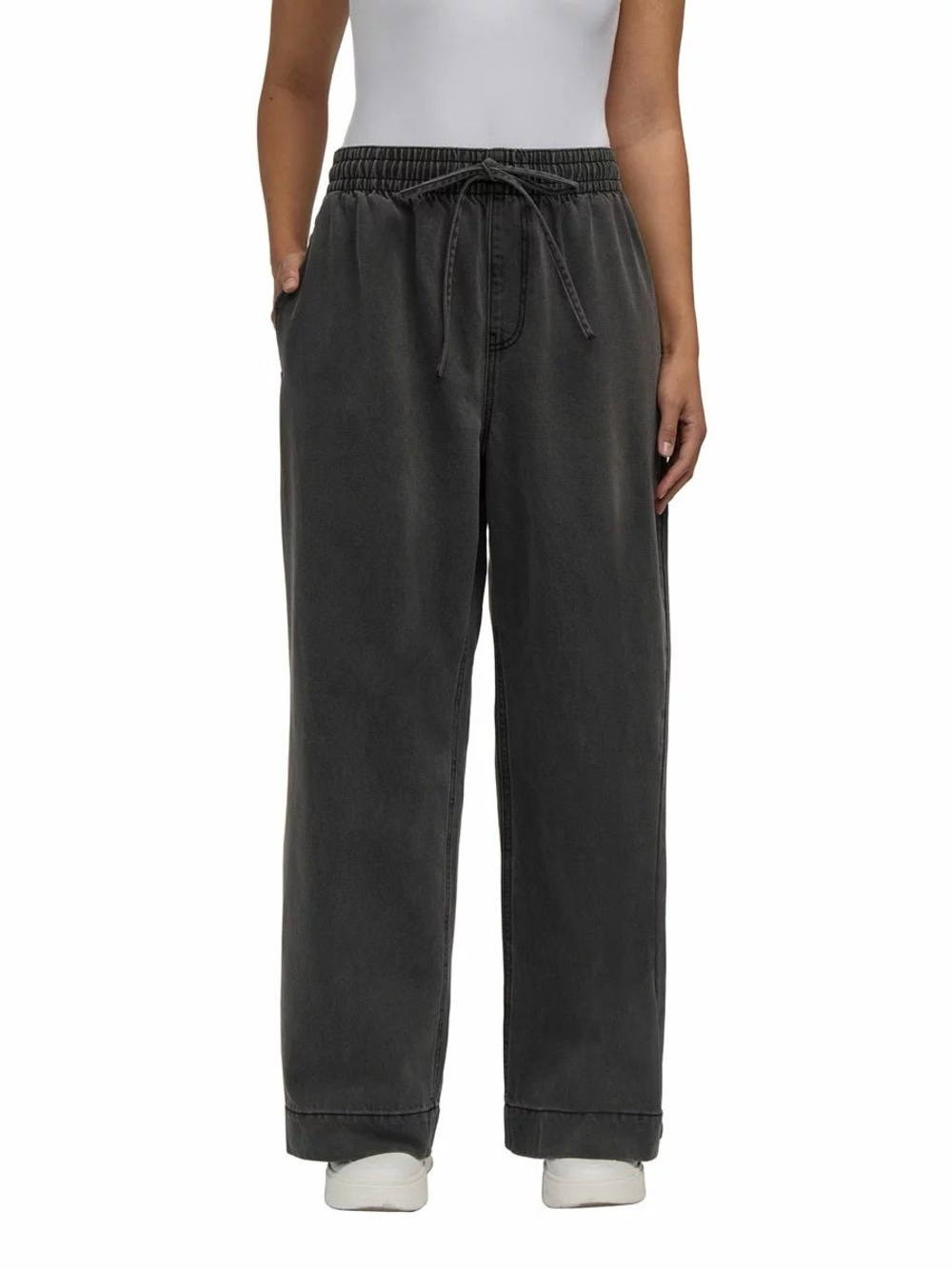 Teddi Rose Wide Leg Denim Pull on Pant